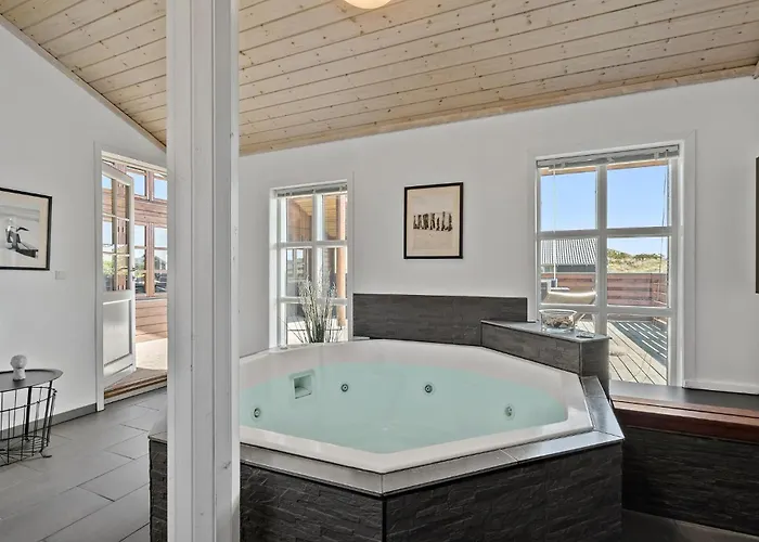 Σπίτι διακοπών Awesome In Hvide Sande With Sauna Havrvig